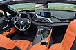 Интерьер салона BMW i8 Roadster. Фото #5