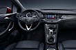 Интерьер Opel Astra 