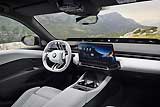 Интерьер салона BMW 3-series 2026