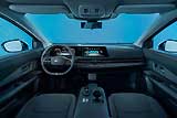 Интерьер салона Nissan Ariya