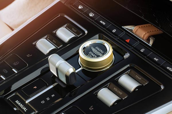�������� ������ Aston Martin DBX GT