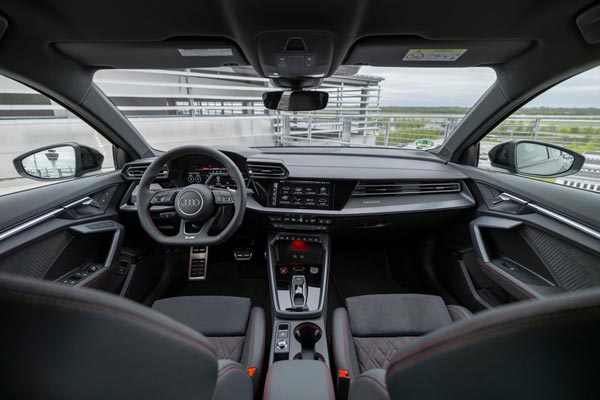   Audi S3 Sportback 2024