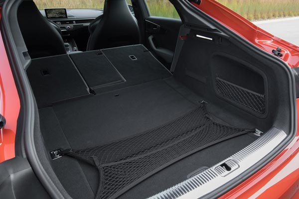  Audi S5 Sportback
