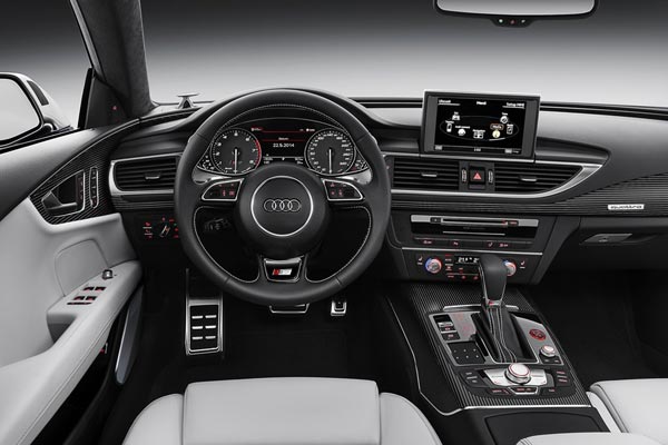 Интерьер салона Audi S7