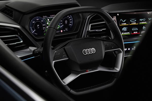   Audi Q4