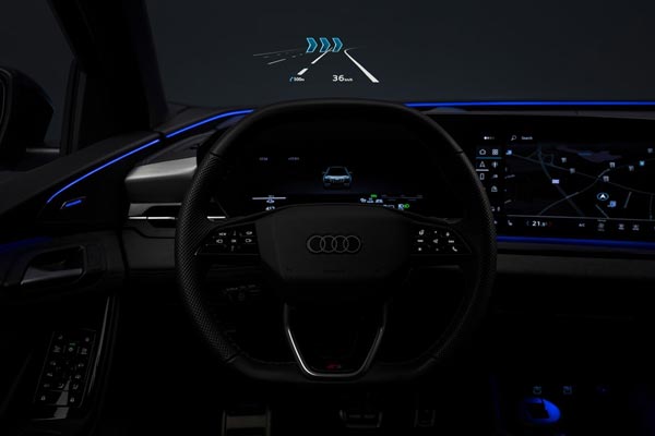   Audi Q6 e-tron