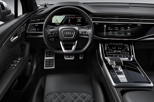 Интерьер салона Audi SQ7