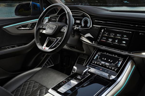   Audi Q7