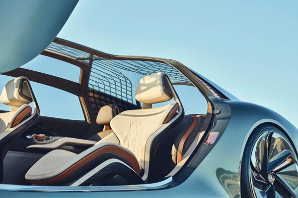   Bentley EXP 100 Concept