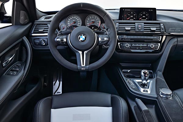   BMW M3 CS