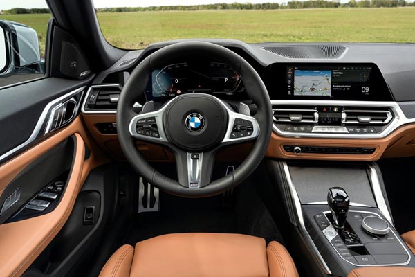 Интерьер салона BMW 4-series Gran Coupe