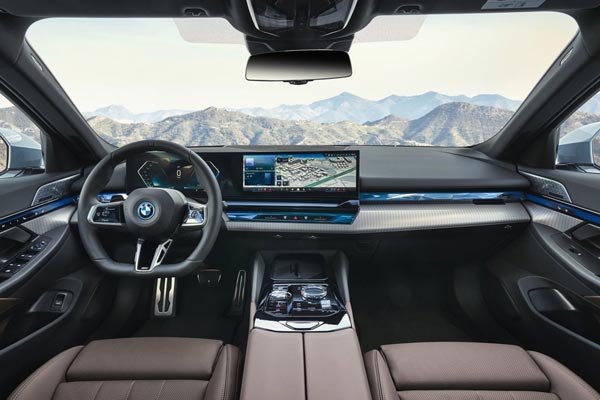   BMW i5