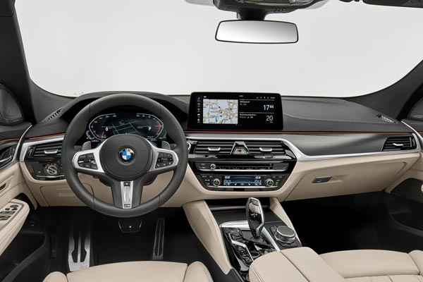 Интерьер салона BMW 6-series Gran Turismo