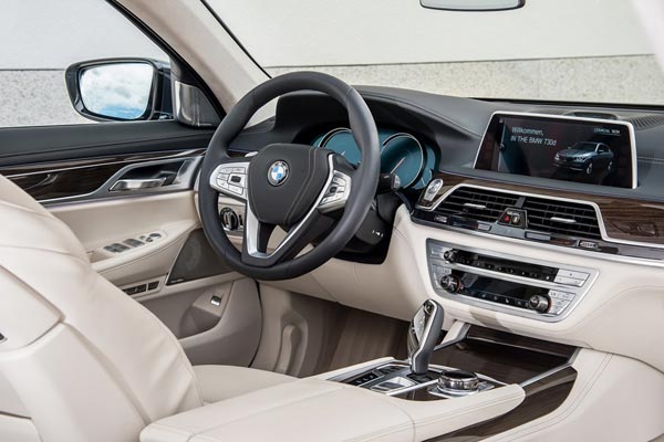 Картинки по запросу BMW 7 Series салон