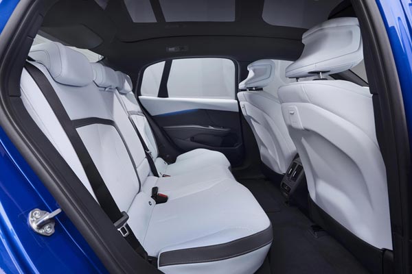 �������� ������ BMW i3
