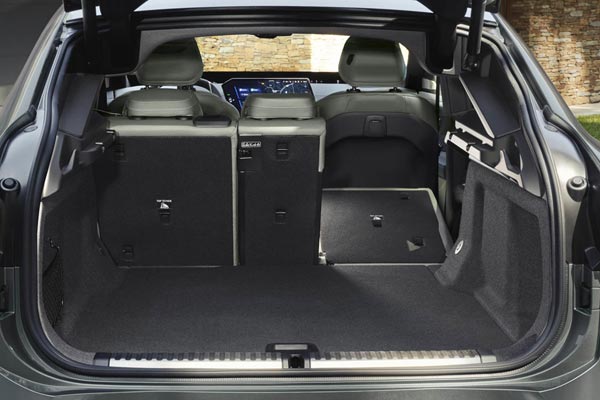 �������� ������ BMW iX4