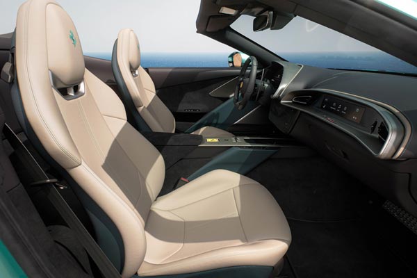 �������� ������ Ferrari Amalfi Spider