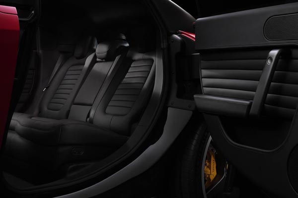 �������� ������ Ferrari Luce