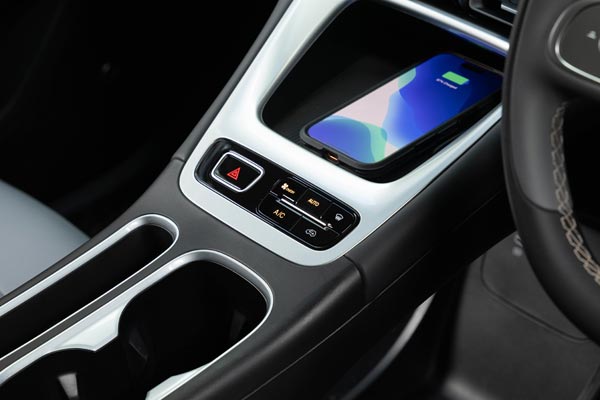 �������� ������ Geely EX2