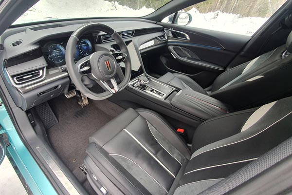 �������� ������ Hongqi H6