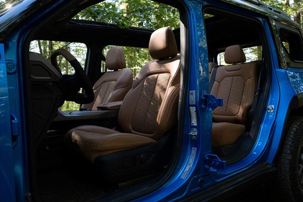 �������� ������ Jeep Recon