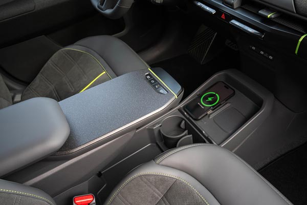 �������� ������ Kia EV3 GT