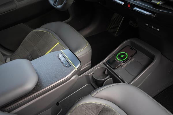 �������� ������ Kia EV3 GT