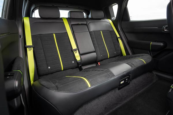 �������� ������ Kia EV4 GT