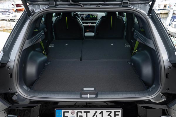 �������� ������ Kia EV4 GT