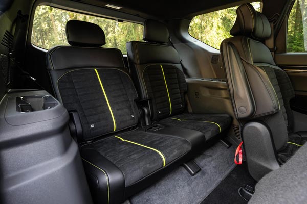 �������� ������ Kia EV9 GT