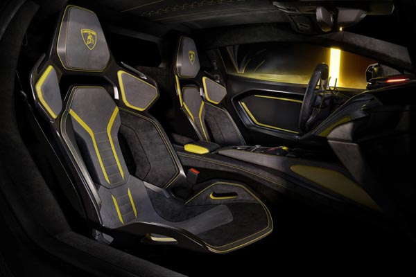 �������� ������ Lamborghini Fenomeno