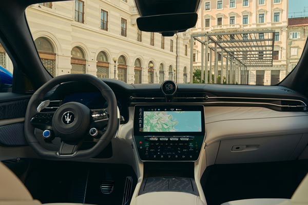 �������� ������ Maserati Grecale