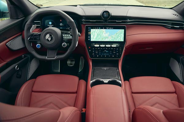 �������� ������ Maserati Grecale Trofeo