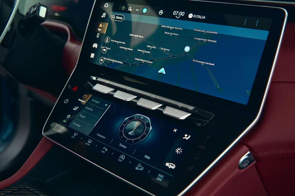 �������� ������ Maserati Grecale Trofeo