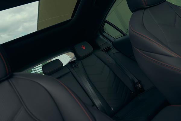 �������� ������ Maserati Grecale Trofeo