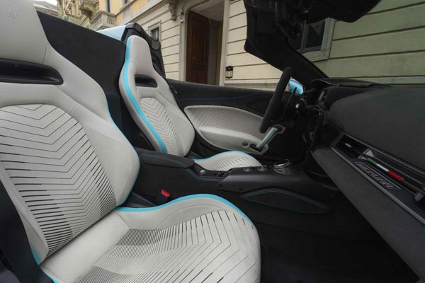   Maserati MCPura Cielo