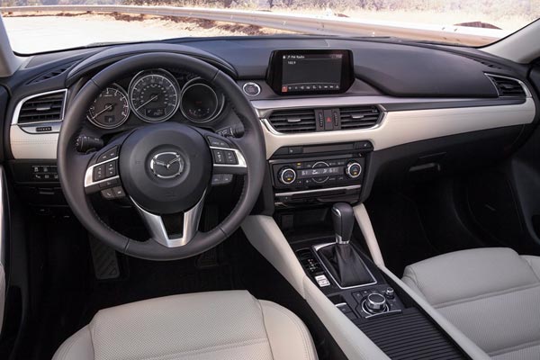 Cijene i oprema Mazde 6 (2019-2020). Mazda6 Sedan (GJ) tehničke specifikacije i pregledajte fotografijama.