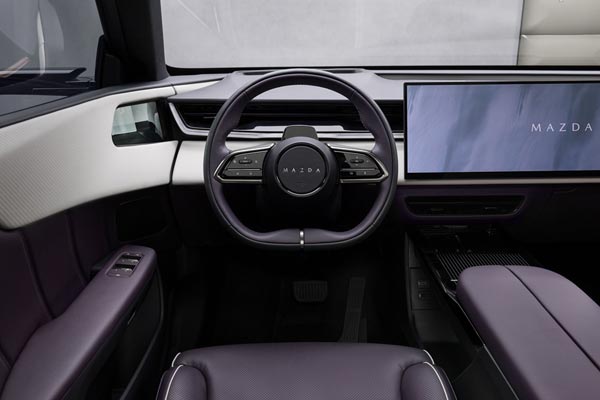 �������� ������ Mazda CX-6e