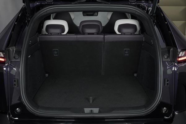 �������� ������ Mazda CX-6e