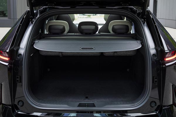 �������� ������ Mazda CX-6e