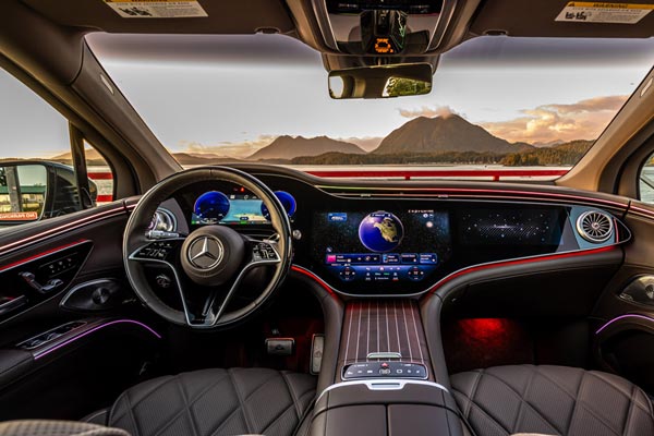   Mercedes EQS SUV Maybach