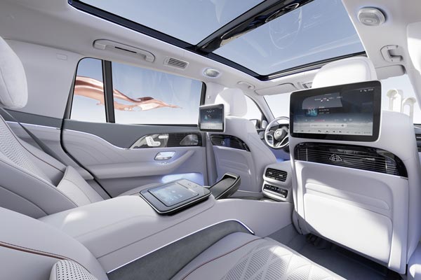   Mercedes GLS 600 Maybach 2023