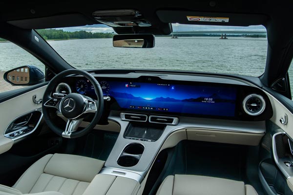 �������� ������ Mercedes C-Class Electric