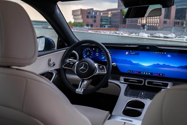 �������� ������ Mercedes C-Class Electric