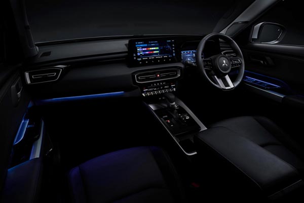   Mitsubishi Destinator