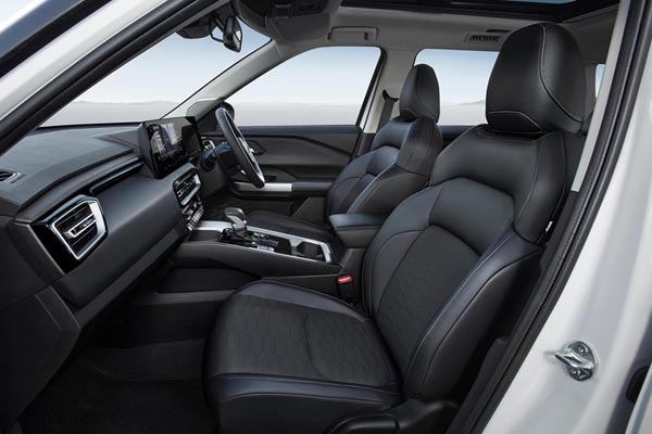   Mitsubishi Destinator