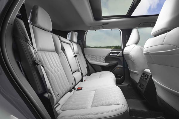   Mitsubishi Outlander PHEV