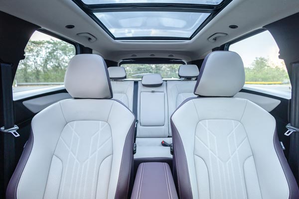 �������� ������ Nissan Tekton