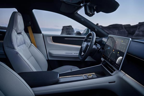 �������� ������ Polestar 4 SUV