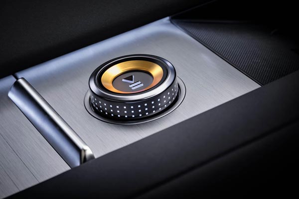 �������� ������ Polestar 4 SUV